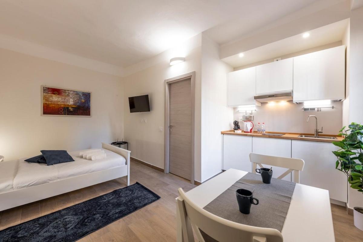 Appartement Frisi 3 Center - B *